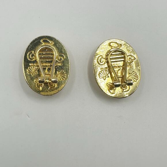 Liz Claiborne Clip On Earrings Vintage Gold Tone Faux Pearl Retro - Picture 8 of 9